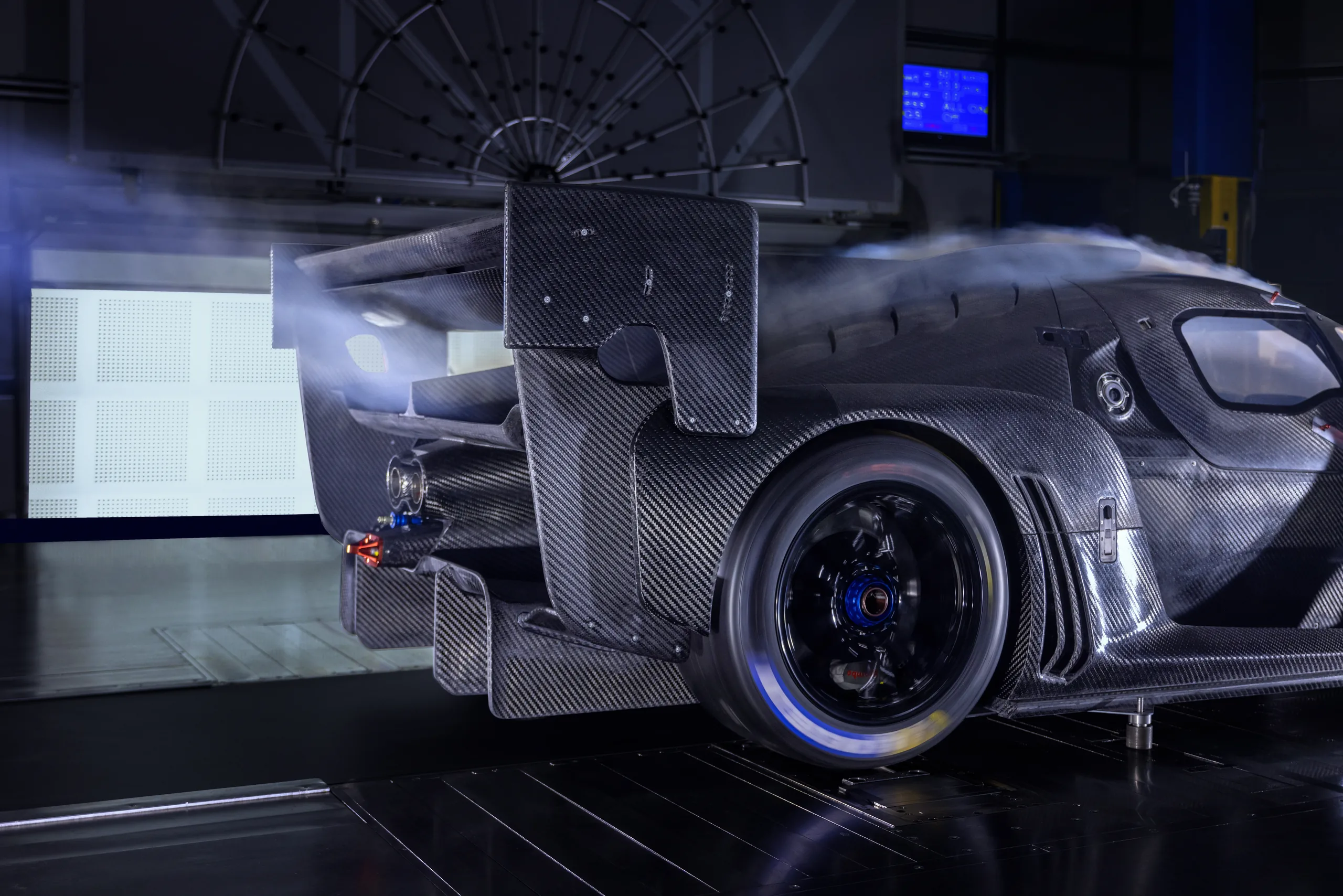 Kalana in Pininfarina wind tunnel, profile view